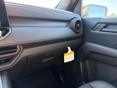 New 2026 Chevrolet Colorado Trail Boss AWD/4WD image 32