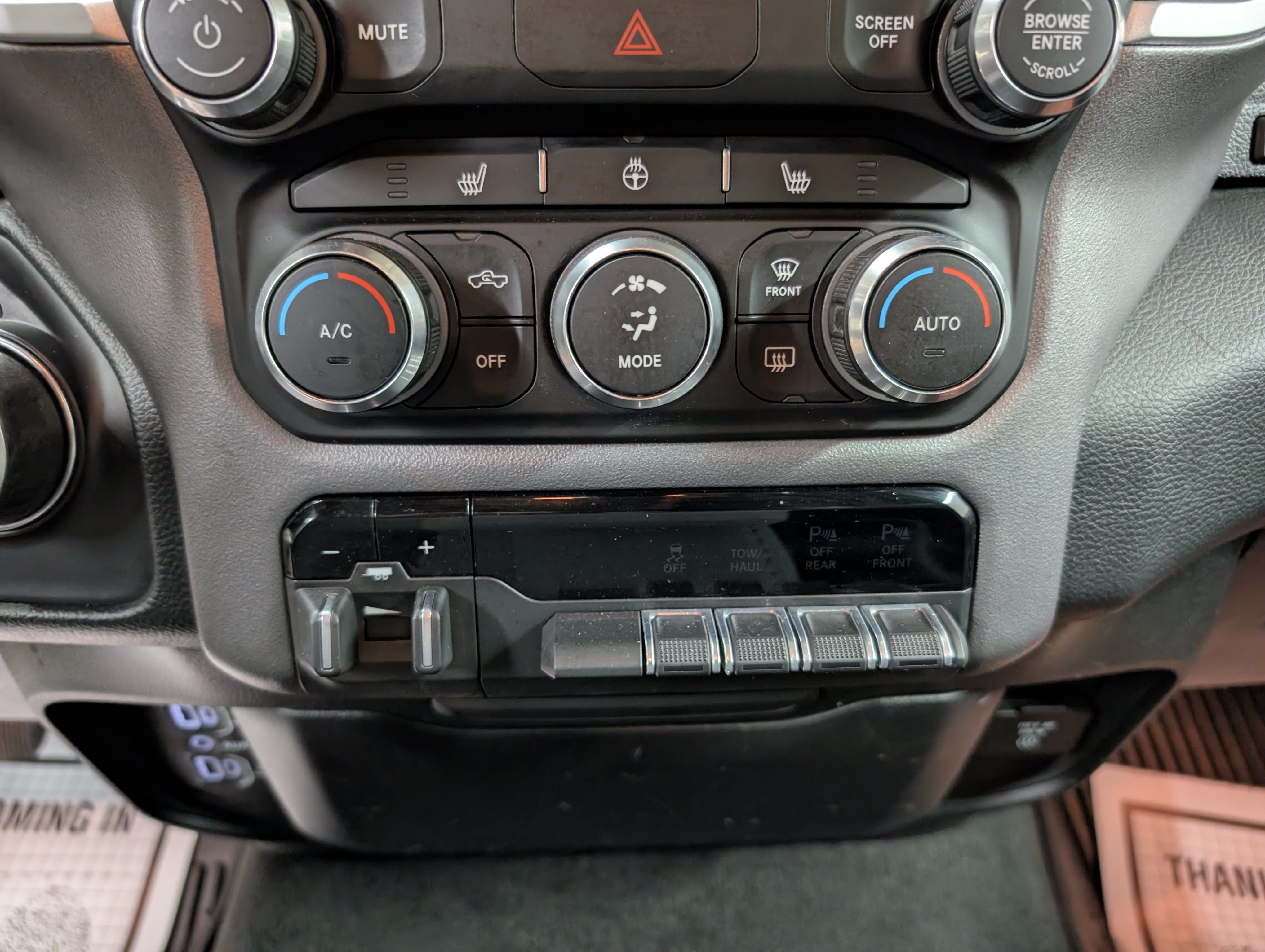 Used 2020 RAM 1500 Big Horn AWD/4WD image 16