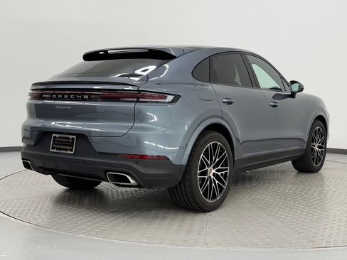 Certified 2026 Porsche Cayenne Coupe AWD/4WD image 9
