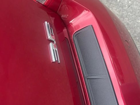 Used 2015 Cadillac SRX Luxury w/ Driver Awareness Package FWD image 29