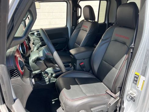 Used 2023 Jeep Gladiator Rubicon w/ LED Lighting Group AWD/4WD image 22