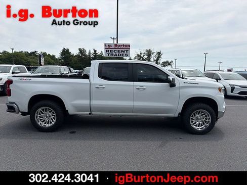 Used 2025 Chevrolet Silverado 1500 LT w/ LPO, Dark Essentials Package AWD/4WD image 2