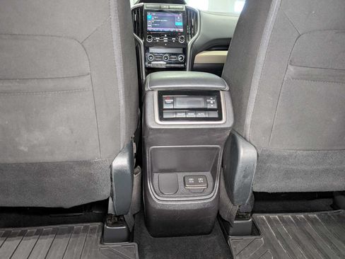 Used 2019 Subaru Ascent Premium w/ Popular Package #2 AWD/4WD image 20