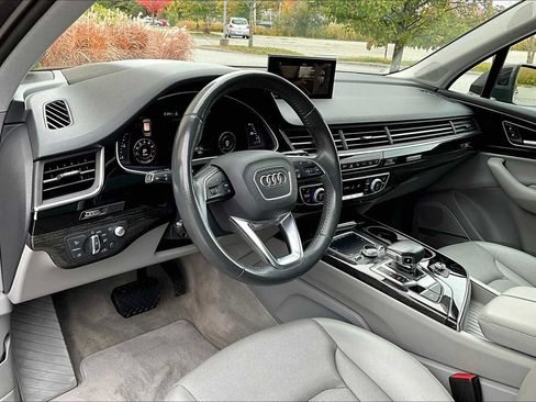 Used 2019 Audi Q7 3.0T Prestige image 16