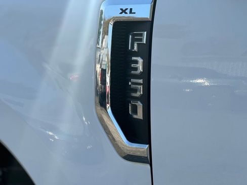 Used 2019 Ford F350 XL w/ Power Equipment Group AWD/4WD image 25