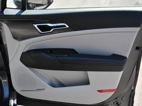 Used 2023 Kia Sportage EX FWD image 49