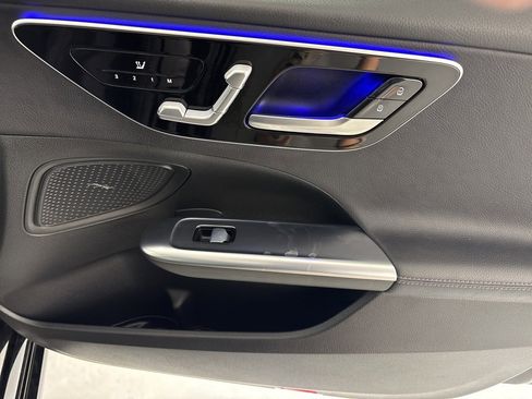 Used 2025 Mercedes-Benz C 300 C 300 image 38