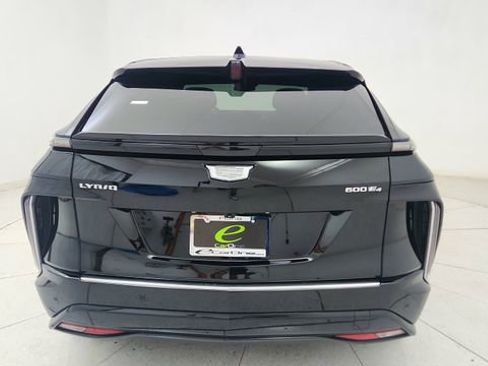 Used 2024 Cadillac Lyriq Tech image 10