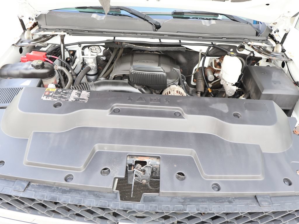 Certified 2014 Chevrolet Silverado 2500 LTZ w/ LTZ Plus Package AWD/4WD image 41