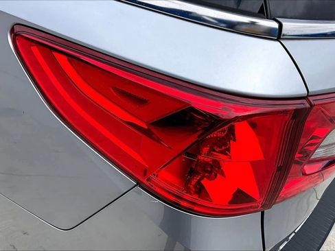 Used 2018 Honda Odyssey EX image 29