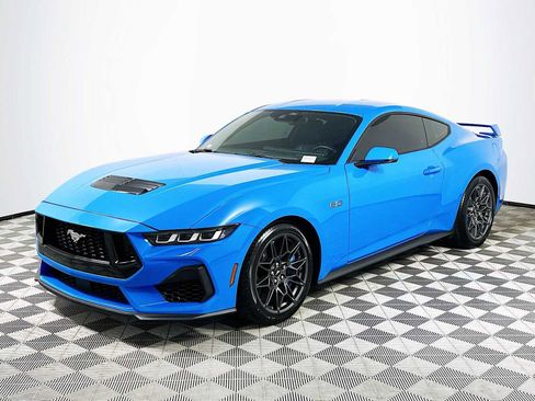 Used 2024 Ford Mustang GT Premium w/ GT Performance Package RWD image 3