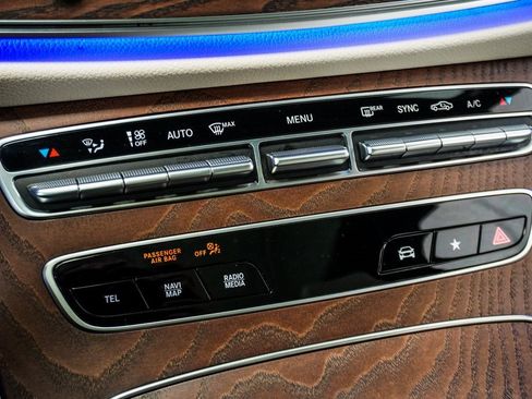 Used 2023 Mercedes-Benz E 350 4MATIC Sedan w/ Premium Package image 25