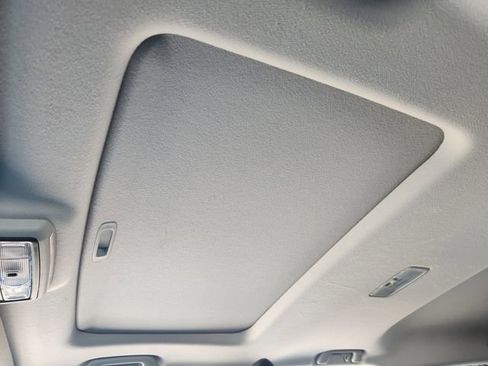 Used 2024 Toyota 4Runner Limited image 23