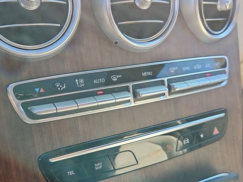 Used 2021 Mercedes-Benz GLC 300 GLC 300 Coupe image 17