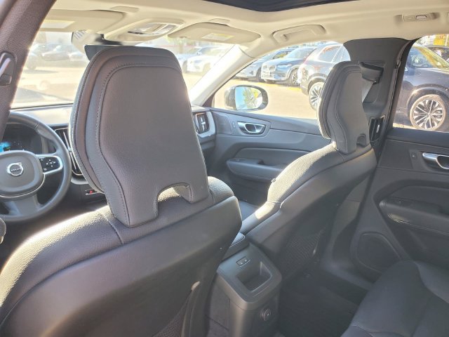 Used 2025 Volvo XC60 T8 Plus w/ Protection Package Premier AWD/4WD image 26