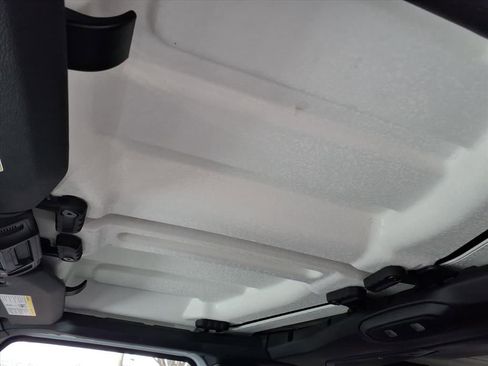 Certified 2025 Jeep Wrangler Unlimited Sahara image 14