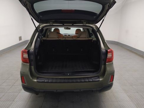 Used 2017 Subaru Outback 2.5i Limited image 29