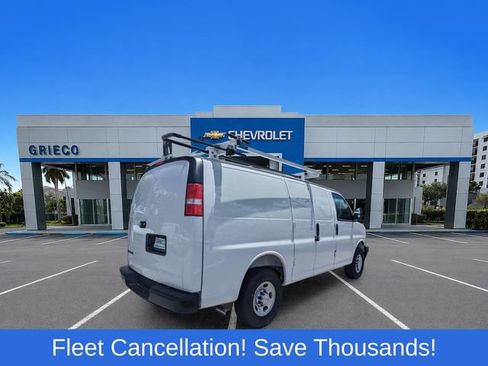 Used 2025 Chevrolet Express 2500 w/ Driver Convenience Package RWD image 10