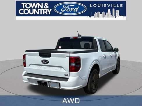 Used 2025 Ford Maverick Lobo AWD/4WD image 3