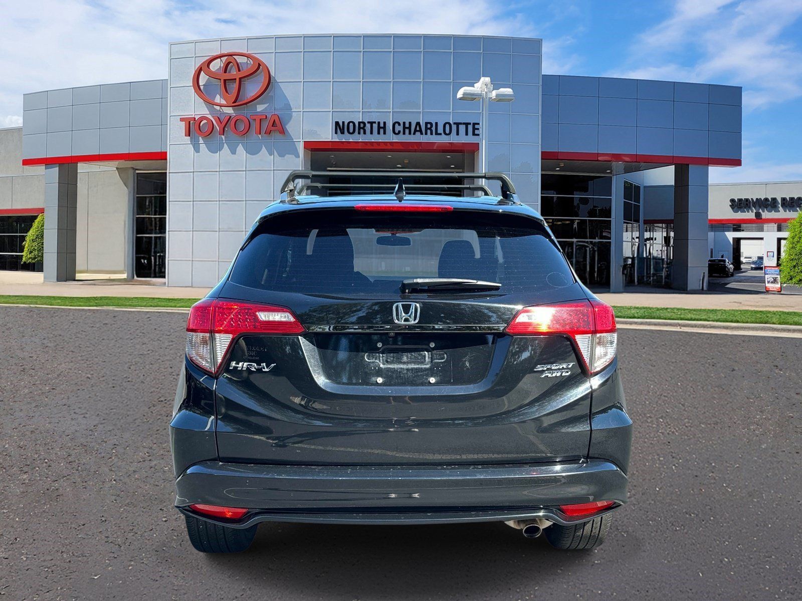 Used 2022 Honda HR-V Sport image 5