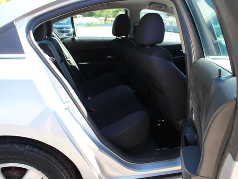 Used 2014 Chevrolet Cruze LT FWD image 33