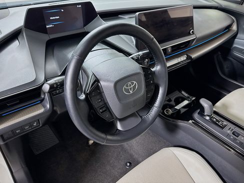 Used 2024 Toyota Prius XLE image 12