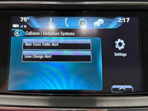 Used 2018 Buick Enclave Essence w/ Experience Buick Package AWD/4WD image 21