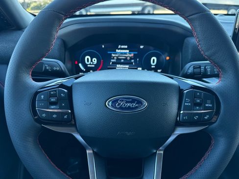 New 2026 Ford Explorer ST-Line w/ ST-Line Street Pack AWD/4WD image 27
