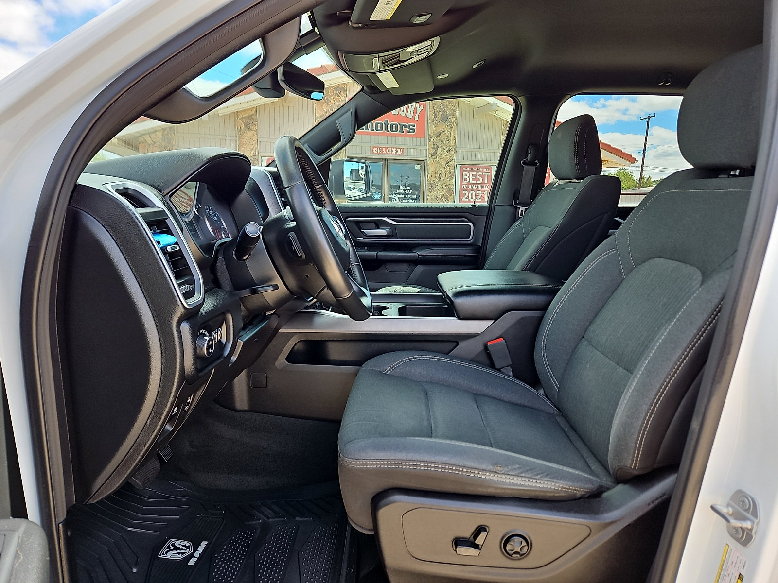 Used 2019 RAM 1500 Big Horn AWD/4WD image 10