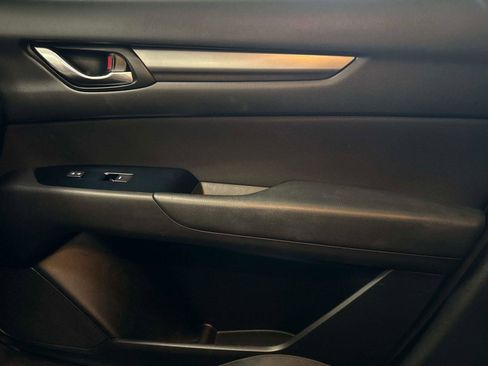 Used 2018 MAZDA CX-5 Sport image 22