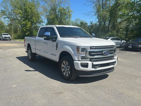 Used 2021 Ford F250 Platinum image 3