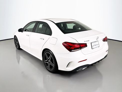 Used 2019 Mercedes-Benz A 220 image 3