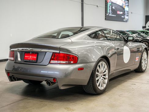 Used 2003 Aston Martin Vanquish RWD image 8