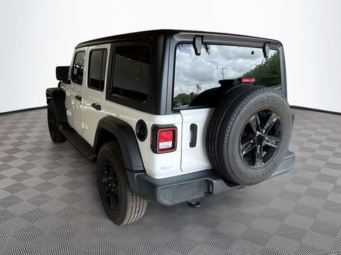 Used 2023 Jeep Wrangler Unlimited Sport AWD/4WD image 8