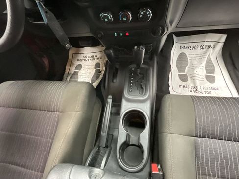 Used 2011 Jeep Wrangler Sport AWD/4WD image 11