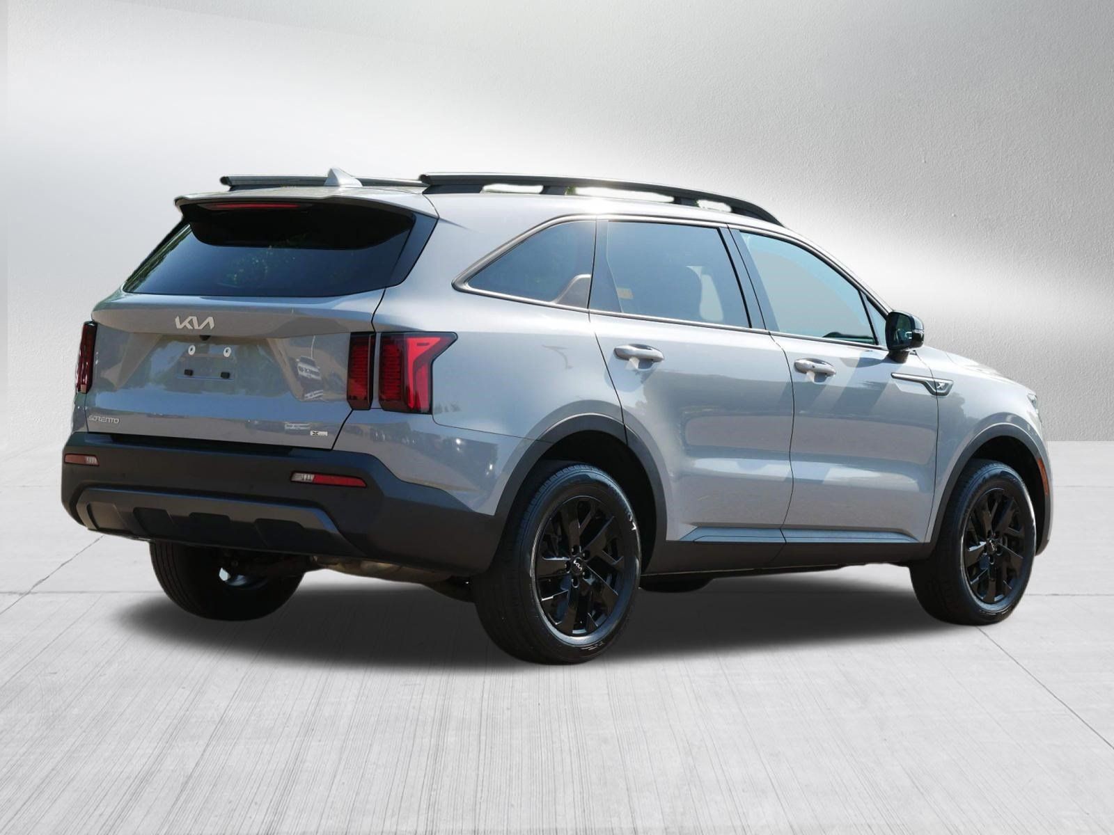 Certified 2023 Kia Sorento S w/ Panoramic Sunroof Package AWD/4WD image 7