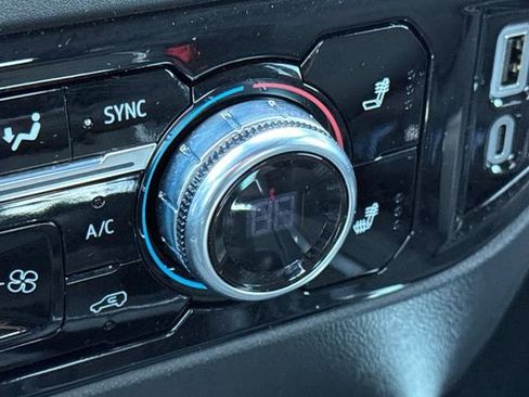 Used 2025 GMC Sierra 1500 Elevation w/ Elevation Premium Package image 30