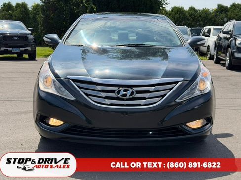 Used 2011 Hyundai Sonata Limited FWD image 2
