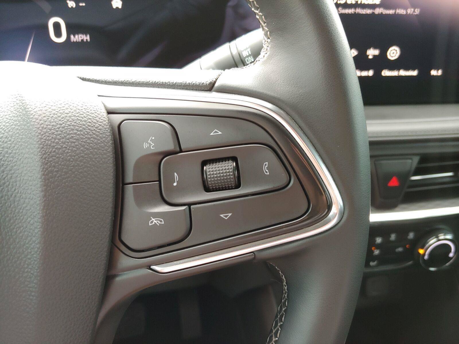 Used 2025 Buick Encore GX Preferred FWD image 16