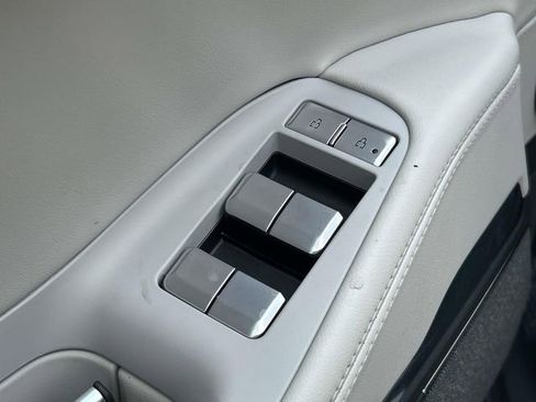 New 2025 Lincoln Navigator Reserve AWD/4WD image 21