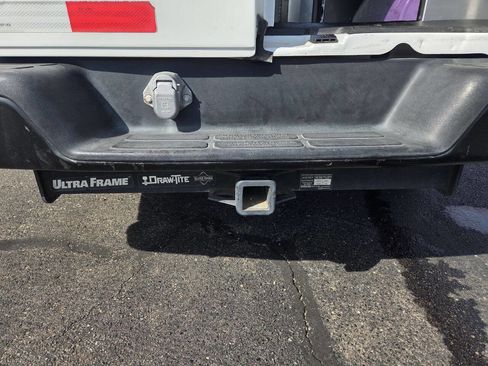 Used 2012 Chevrolet Express 3500 RWD image 31