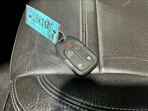 Used 2022 GMC Sierra 2500 Denali w/ Denali Black Diamond Edition AWD/4WD image 35
