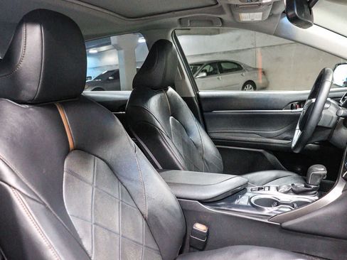 Certified 2018 Toyota Camry XLE w/ Audio Package FWD image 19