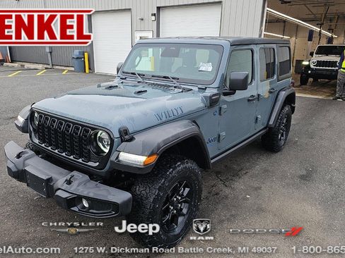 Used 2025 Jeep Wrangler Unlimited Sport S 4xe image 1
