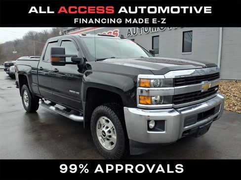 Used 2015 Chevrolet Silverado 2500 LT w/ Z71 Package, Off-Road image 2