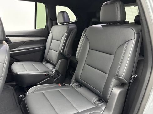 New 2026 Buick Enclave Preferred w/ Power Package FWD image 43