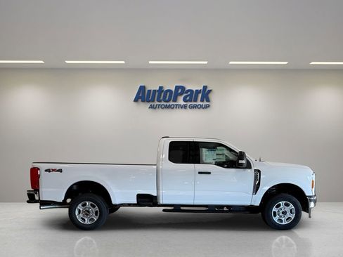 New 2026 Ford F250 XLT image 9