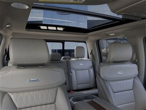 New 2026 Ford F250 Platinum w/ Platinum Plus Package image 22