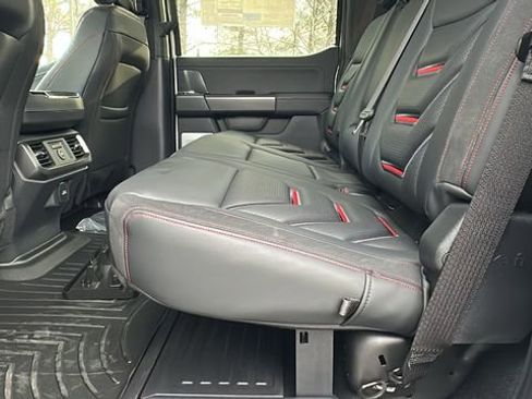 New 2025 Ford F150 Lariat w/ Equipment Group 502A High AWD/4WD image 21