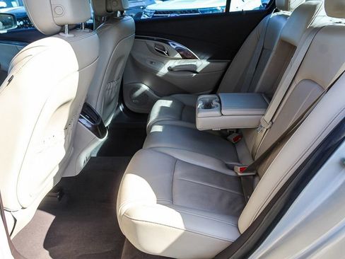 Used 2014 Buick LaCrosse Premium w/ Driver Confidence Package FWD image 18